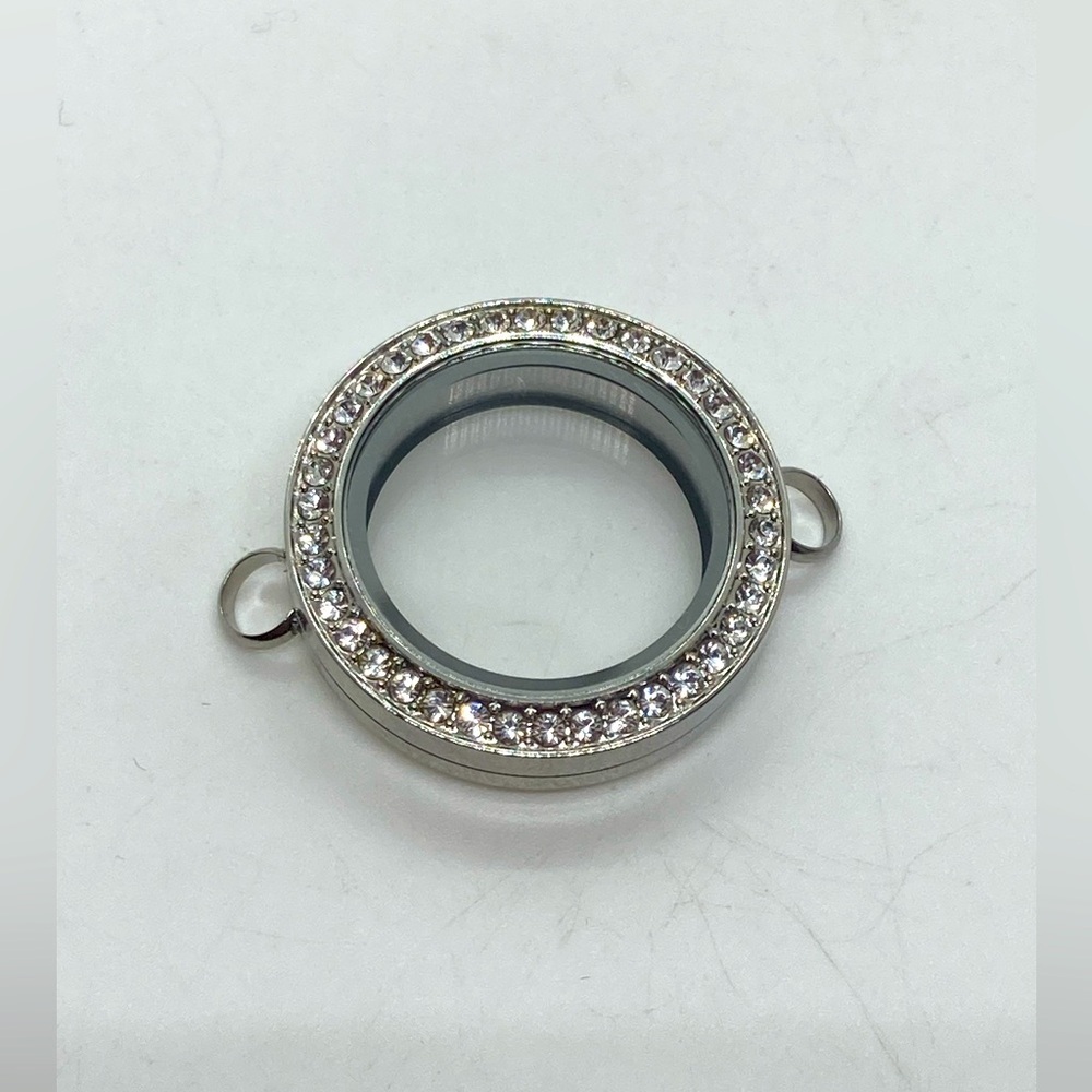 Origami Owl Living Locket Silver & White Swarovski Crystal Sz Small | 1.2”